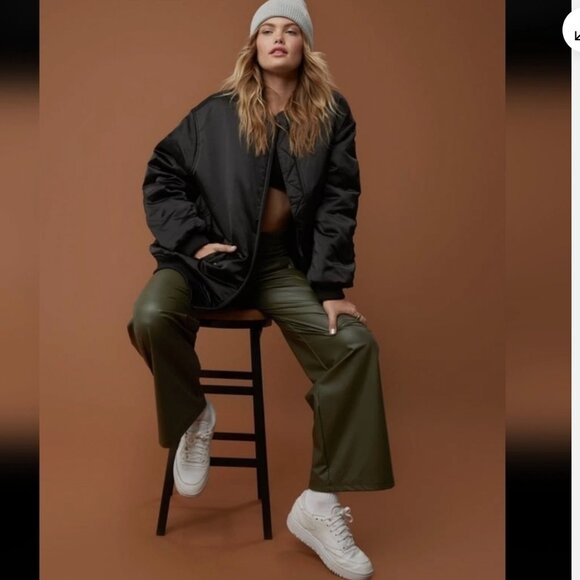 OFFLINE By Aerie Black Satin Bomber Jacket Coat size L / XL - Picture 2 of 16